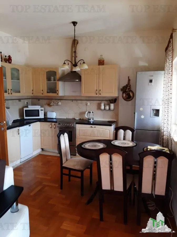 Apartamento en Venta en Herceg-Novi, Montenegro - foto 1