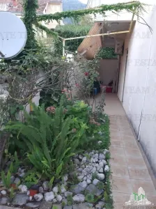Apartamento en Venta en Herceg-Novi, Montenegro - foto 13