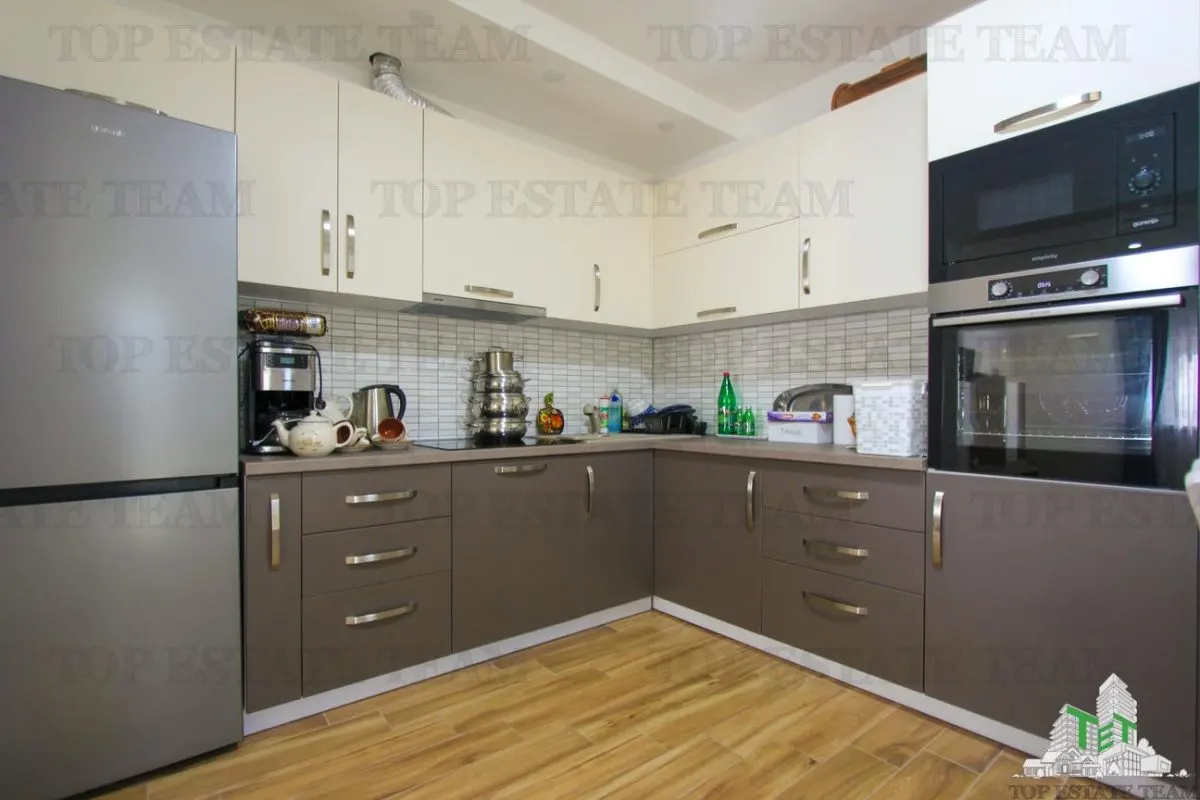 Apartment for Sale in Bar, Montenegro - foto 8