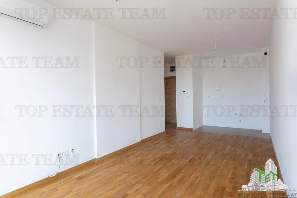 Appartement à Vendre à Budva, Monténégro - foto 11