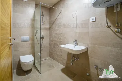 Appartement à Vendre à Budva, Monténégro - foto 4