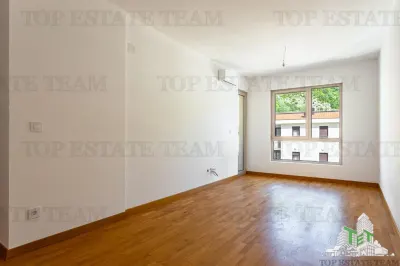 Appartement à Vendre à Budva, Monténégro - foto 7