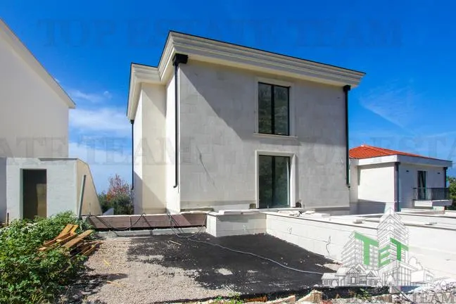 Villa en Venta en Budva, Montenegro - foto 15