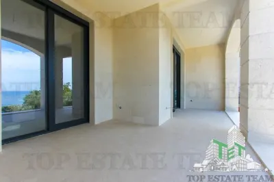 Villa en Venta en Budva, Montenegro - foto 20