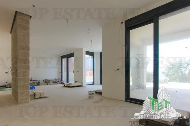 Villa en Venta en Budva, Montenegro - foto 23