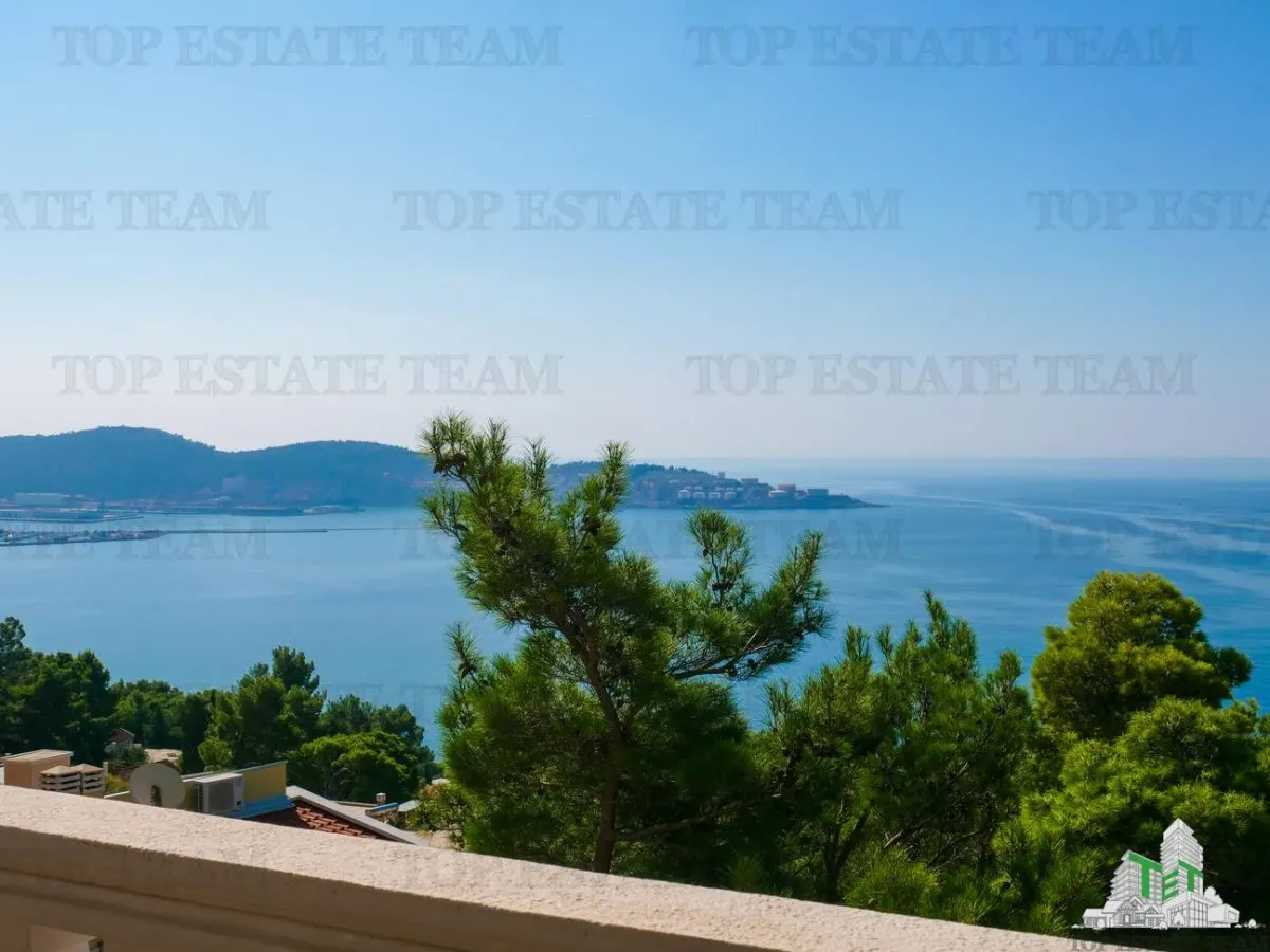 Villa for Sale in Bar, Montenegro - foto 6