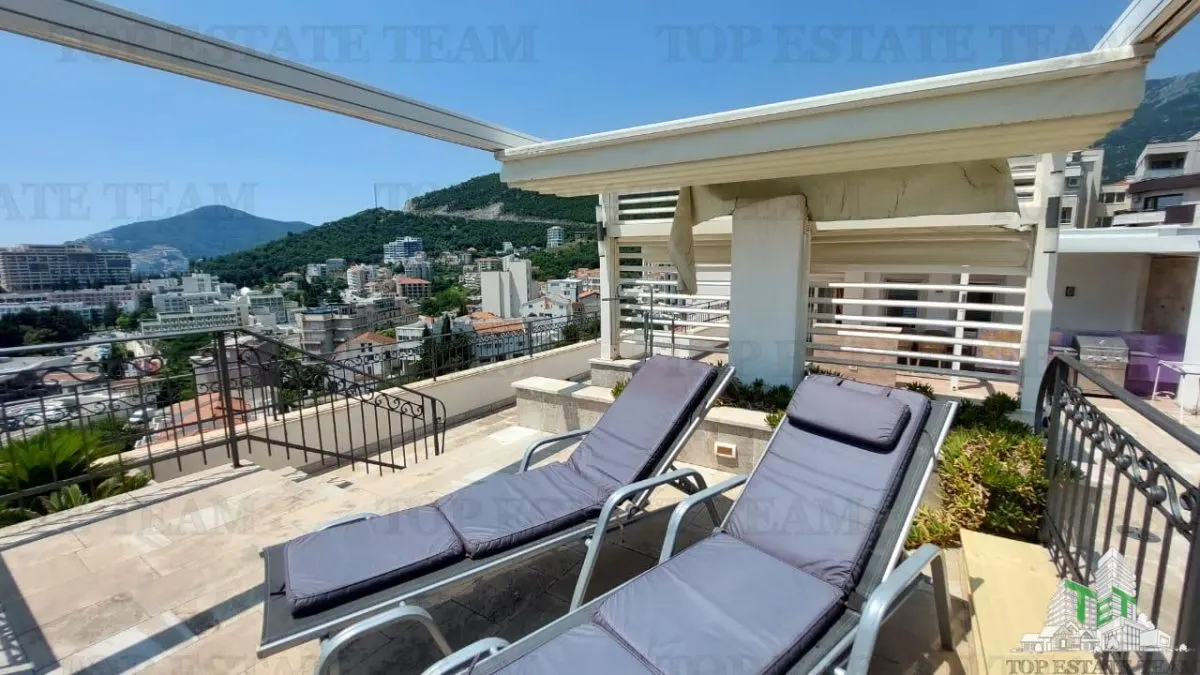 Apartment for Sale in Budva, Montenegro - foto 11