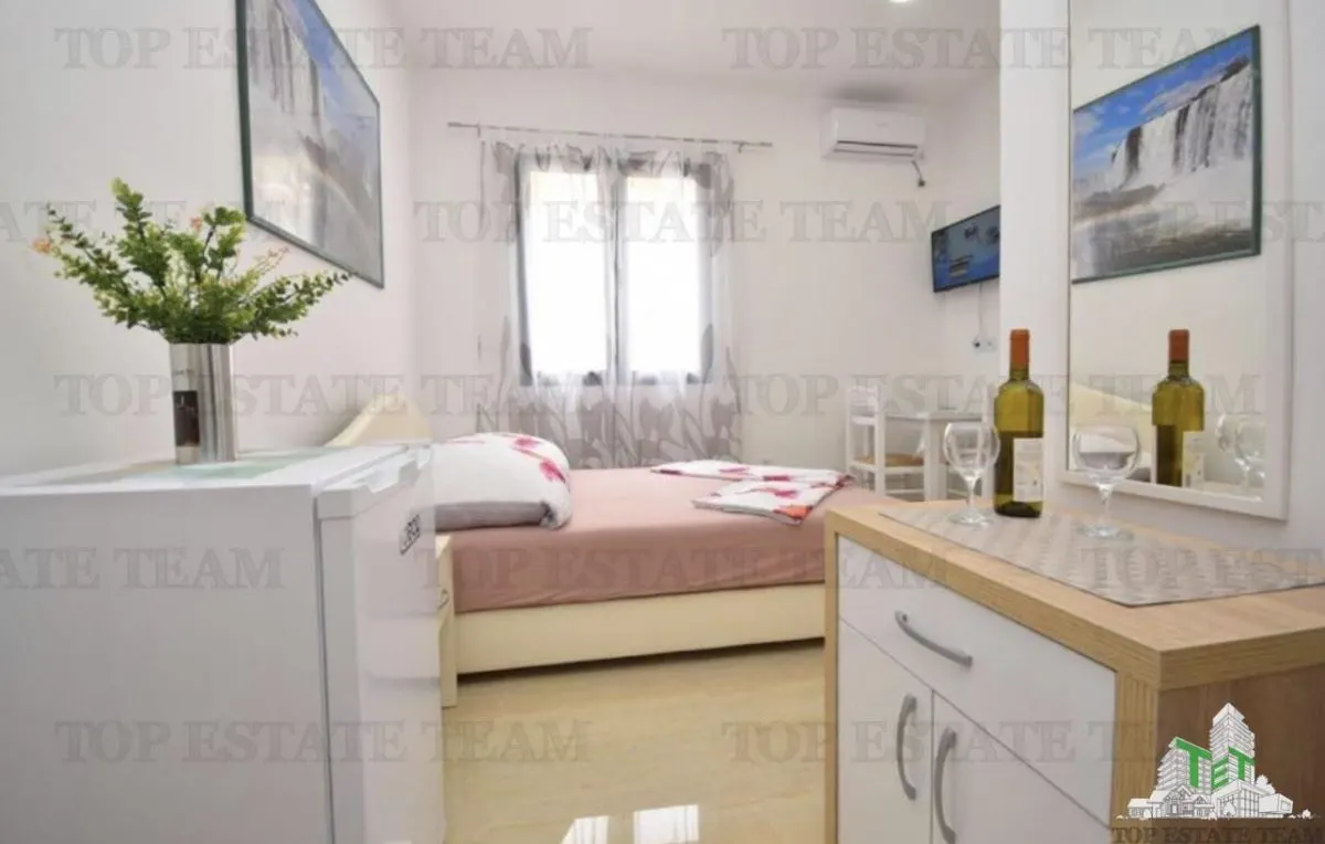 Villa en Venta en Herceg-Novi, Montenegro - foto 6
