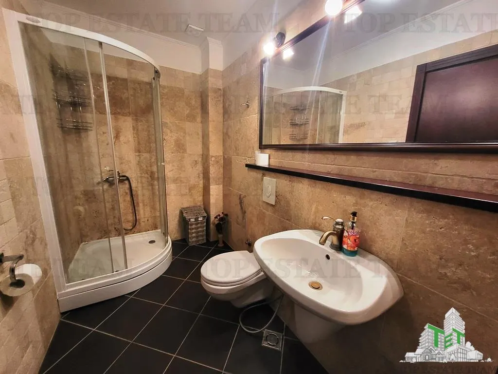Apartamento en Venta en Kotor, Montenegro - foto 11
