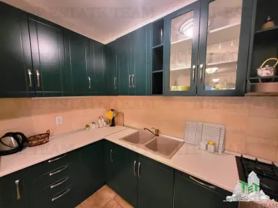 Apartamento en Venta en Kotor, Montenegro - foto 5