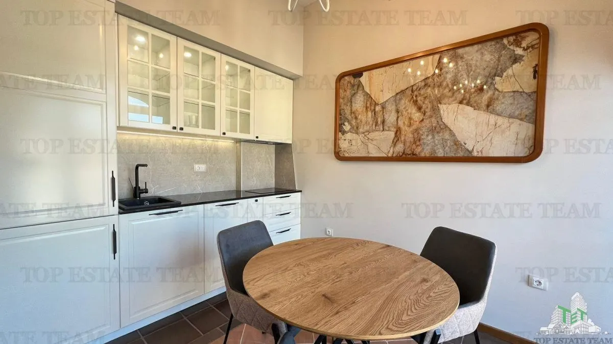 Apartamento en Venta en Tivat, Montenegro - foto 8