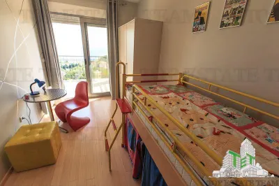 Villa à Vendre à Bar, Monténégro - foto 12