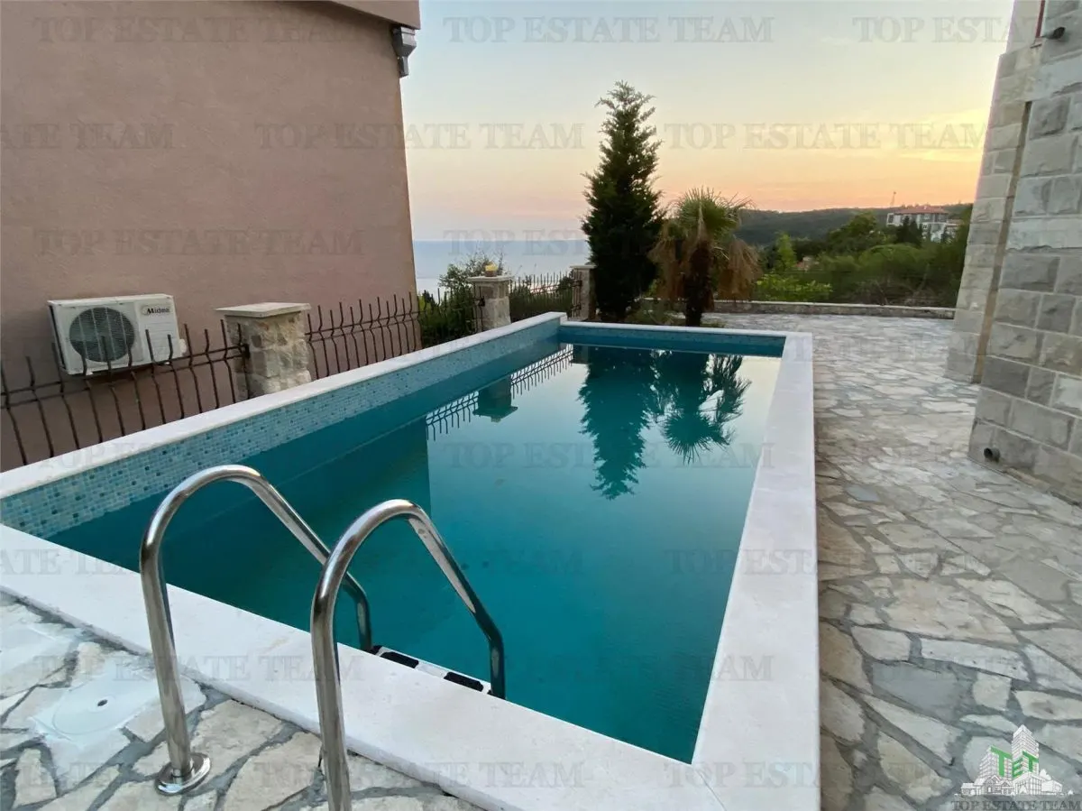 Villa à Vendre à Bar, Monténégro - foto 16