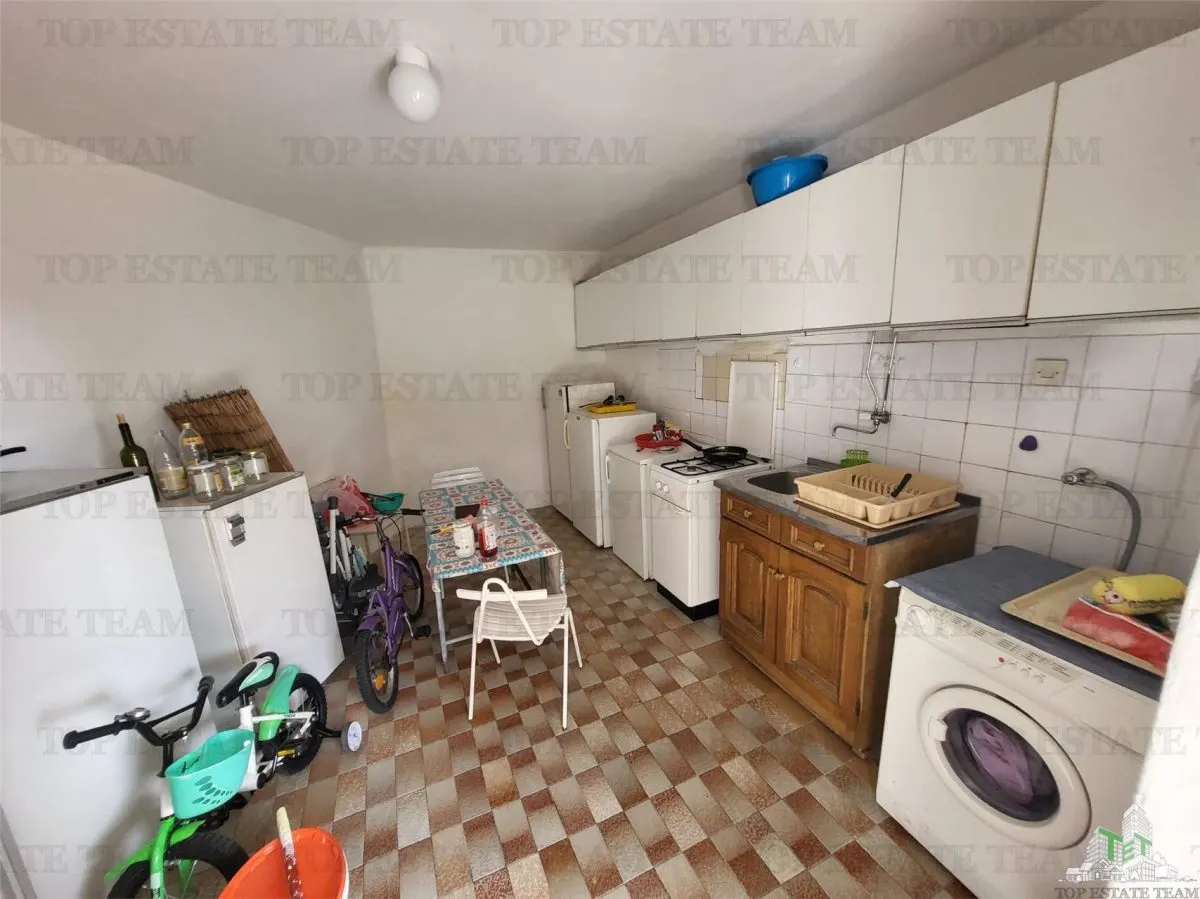 Villa for Sale in Bar, Montenegro - foto 7
