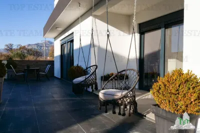 Villa à Vendre à Bar, Monténégro - foto 3