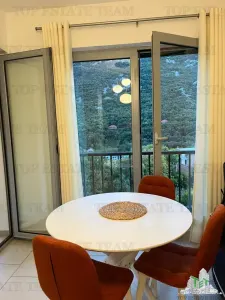 Apartamento en Venta en Kotor, Montenegro - foto 5
