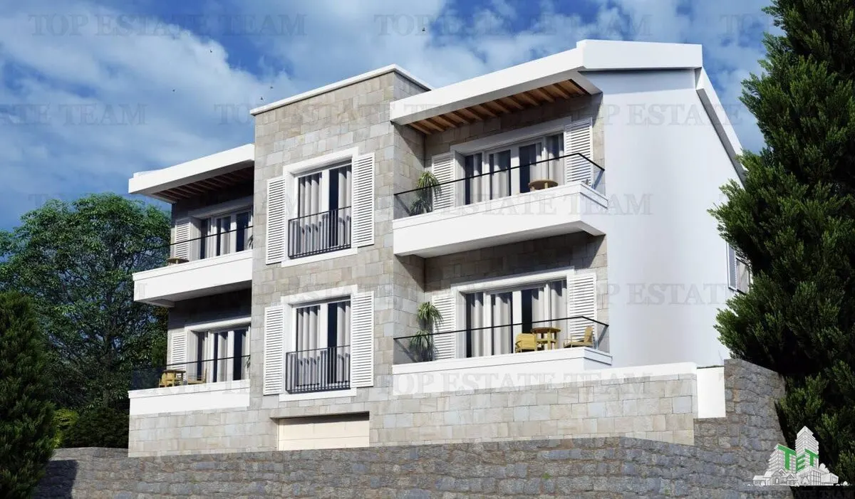 Apartment for Sale in Herceg-Novi, Montenegro - foto 2