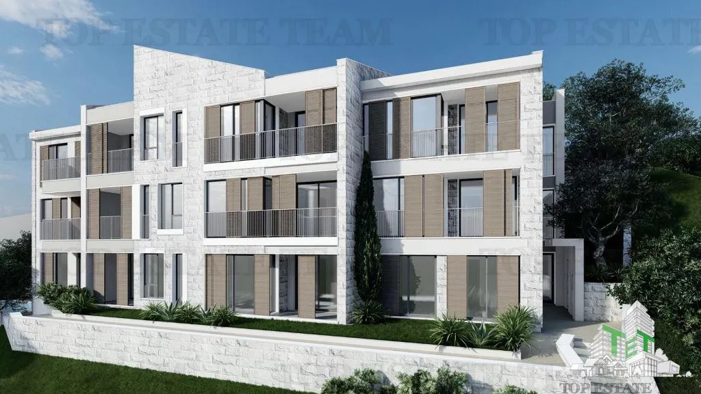 Apartamento en Venta en Budva, Montenegro - foto 1