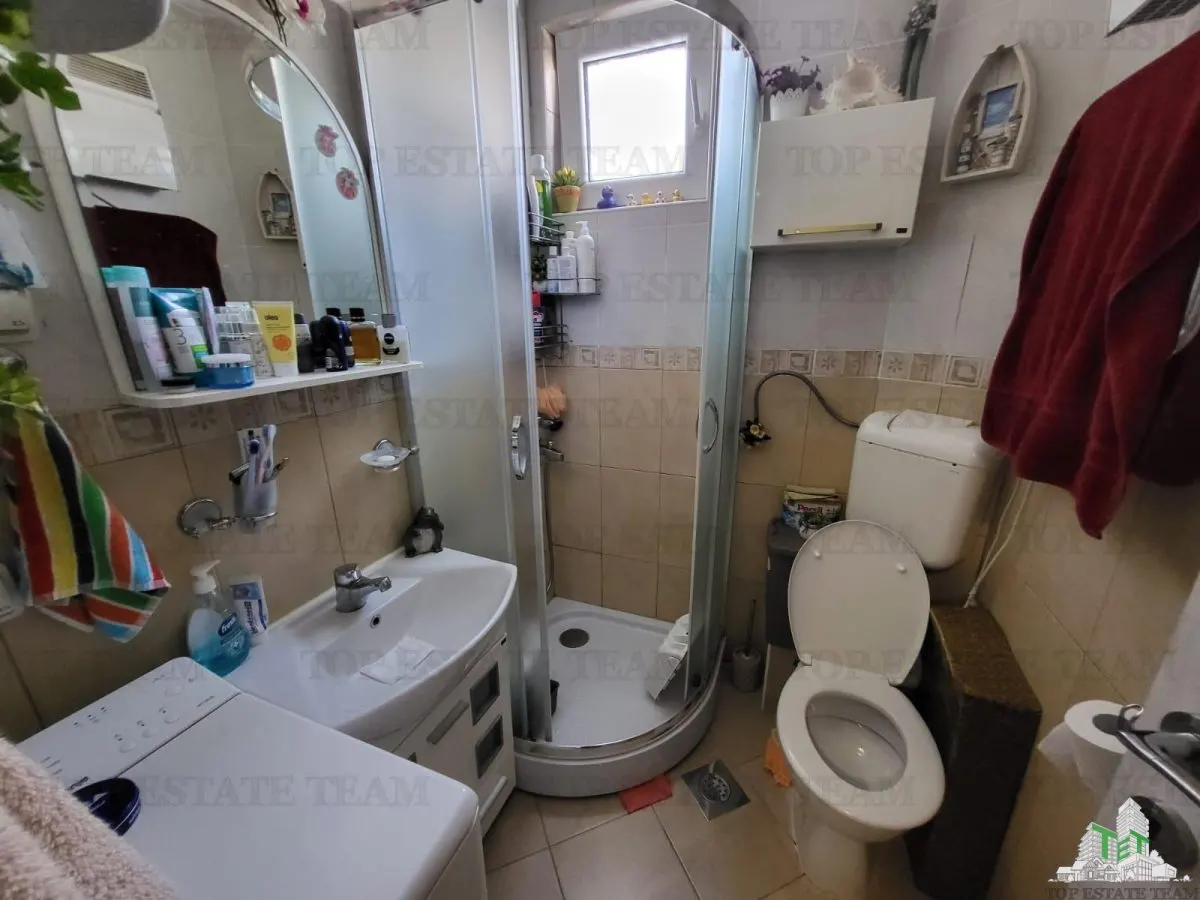 Apartment for Sale in Budva, Montenegro - foto 8