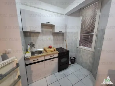 Apartamento en Venta en Budva, Montenegro - foto 3