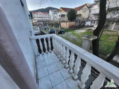 Apartamento en Venta en Budva, Montenegro - foto 9