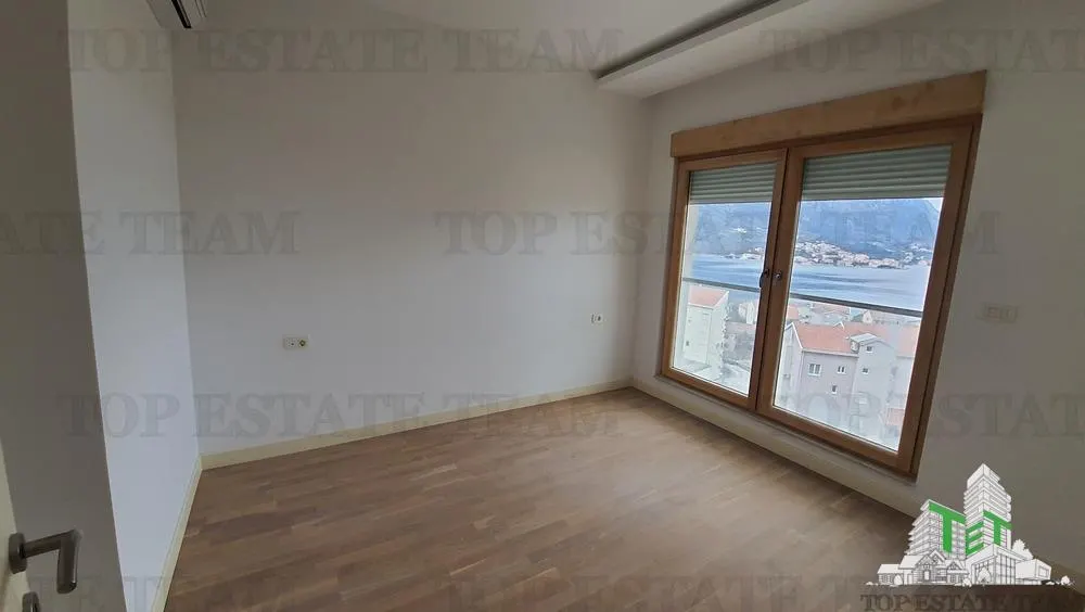 Apartment for Sale in Kotor, Montenegro - foto 3