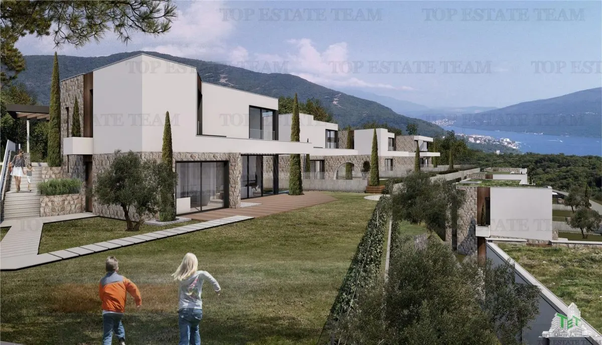 Villa à Vendre à Herceg-Novi, Monténégro - foto 3