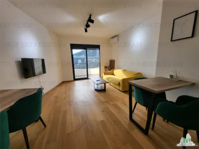 Appartement à Vendre à Budva, Monténégro - foto 5