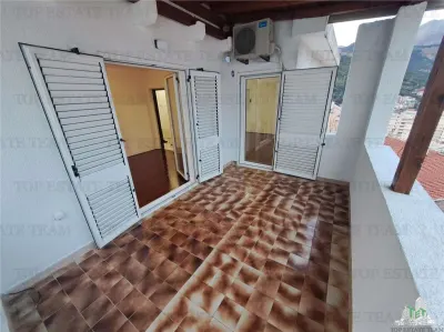 Appartement à Vendre à Budva, Monténégro - foto 8