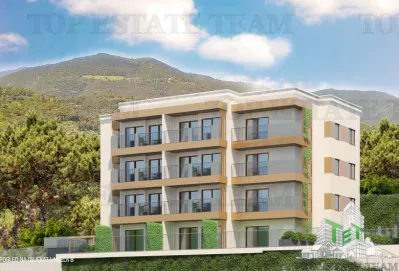 Apartment for Sale in Tivat, Montenegro - foto 3