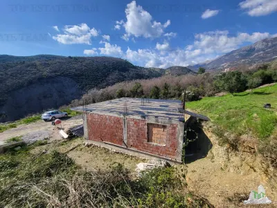 Villa for Sale in Budva, Montenegro - foto 4
