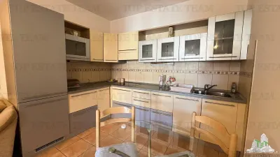 Appartement à Vendre à Budva, Monténégro - foto 3