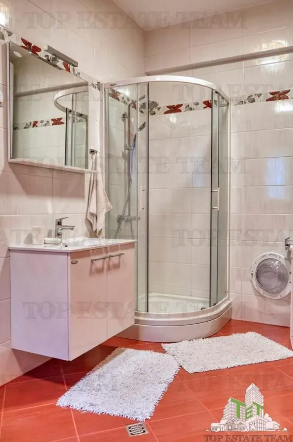 Apartment for Sale in Herceg-Novi, Montenegro - foto 9
