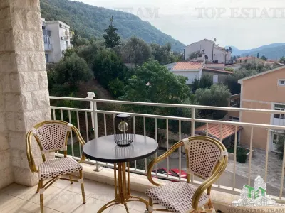 Apartamento en Venta en Budva, Montenegro - foto 5
