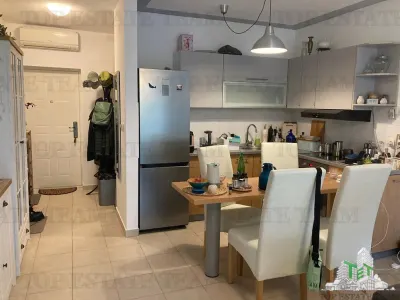 Appartement à Vendre à Budva, Monténégro - foto 2
