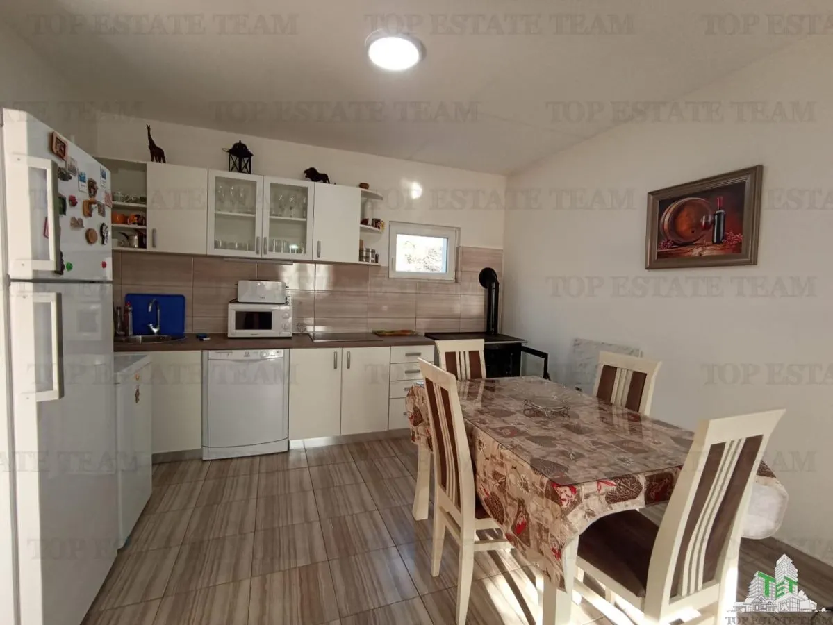 Villa for Sale in Herceg-Novi, Montenegro - foto 3