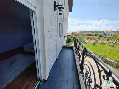 Apartment for Sale in Kotor, Montenegro - foto 2