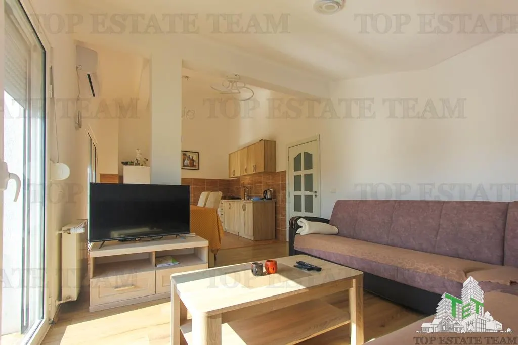 Villa for Sale in Bar, Montenegro - foto 1