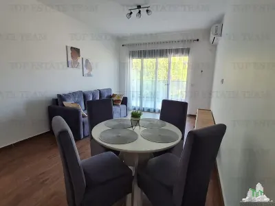 Apartment for Sale in Bar, Montenegro - foto 3