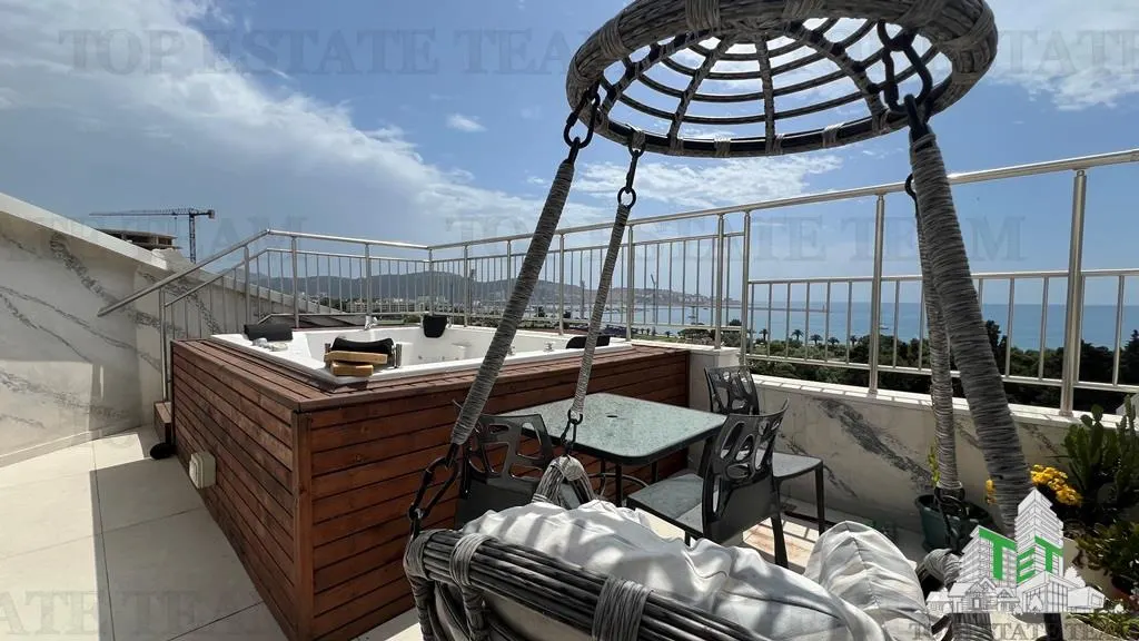 Apartment for Sale in Bar, Montenegro - foto 1