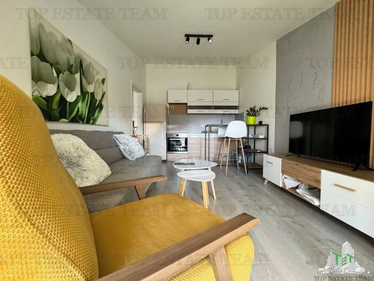 Apartamento en Venta en Budva, Montenegro - foto 1