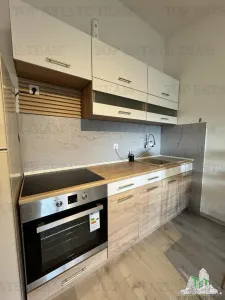 Apartamento en Venta en Budva, Montenegro - foto 4