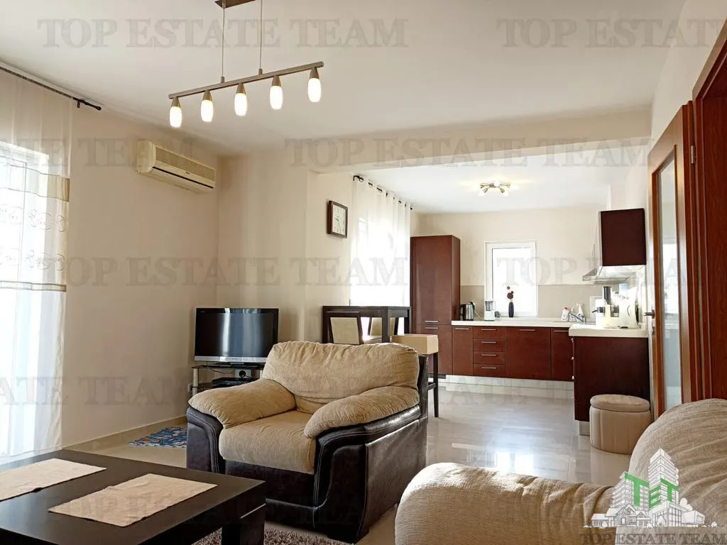 Apartamento en Venta en Budva, Montenegro - foto 1
