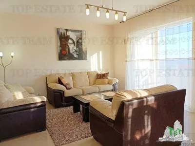 Apartamento en Venta en Budva, Montenegro - foto 4