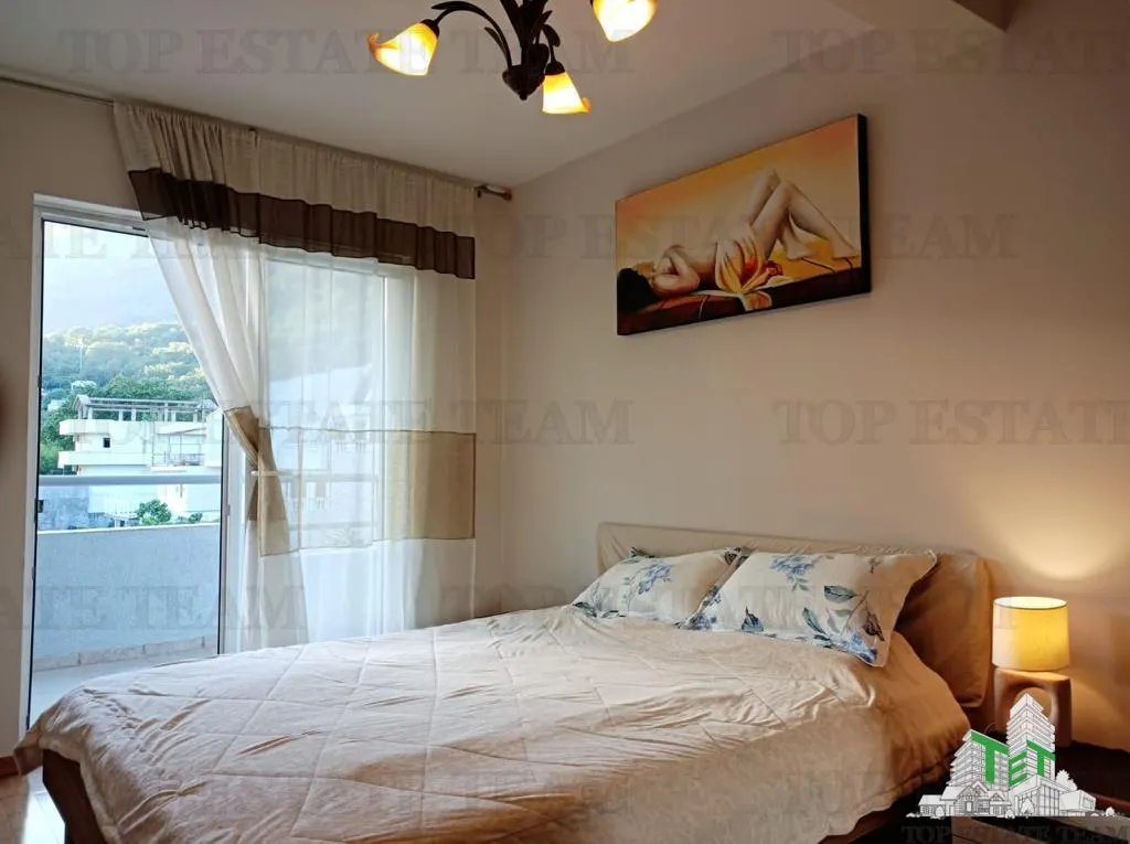 Apartamento en Venta en Budva, Montenegro - foto 7