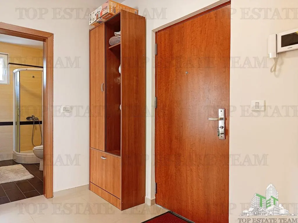 Apartamento en Venta en Budva, Montenegro - foto 9