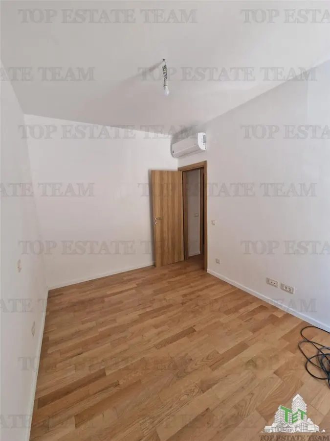 Apartment for Sale in Kotor, Montenegro - foto 4