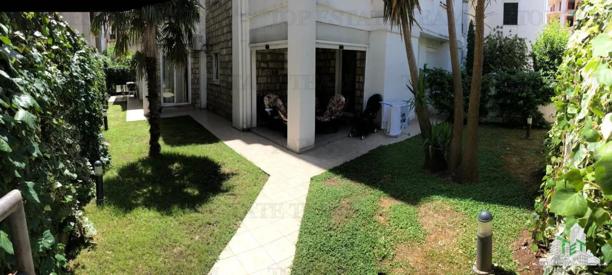 Apartamento en Venta en Budva, Montenegro - foto 5