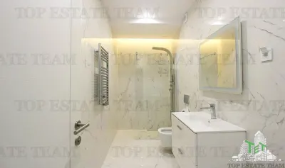Apartment for Sale in Herceg-Novi, Montenegro - foto 18