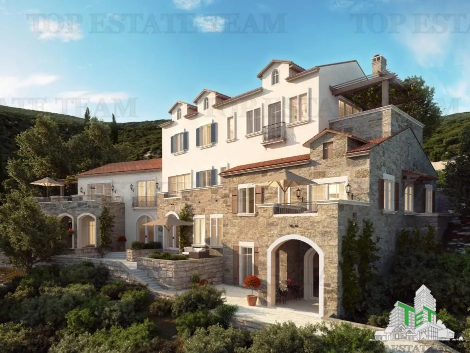 Apartamento en Venta en Tivat, Montenegro - foto 1